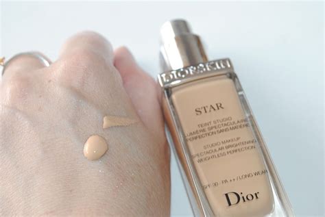 dior star foundation 021